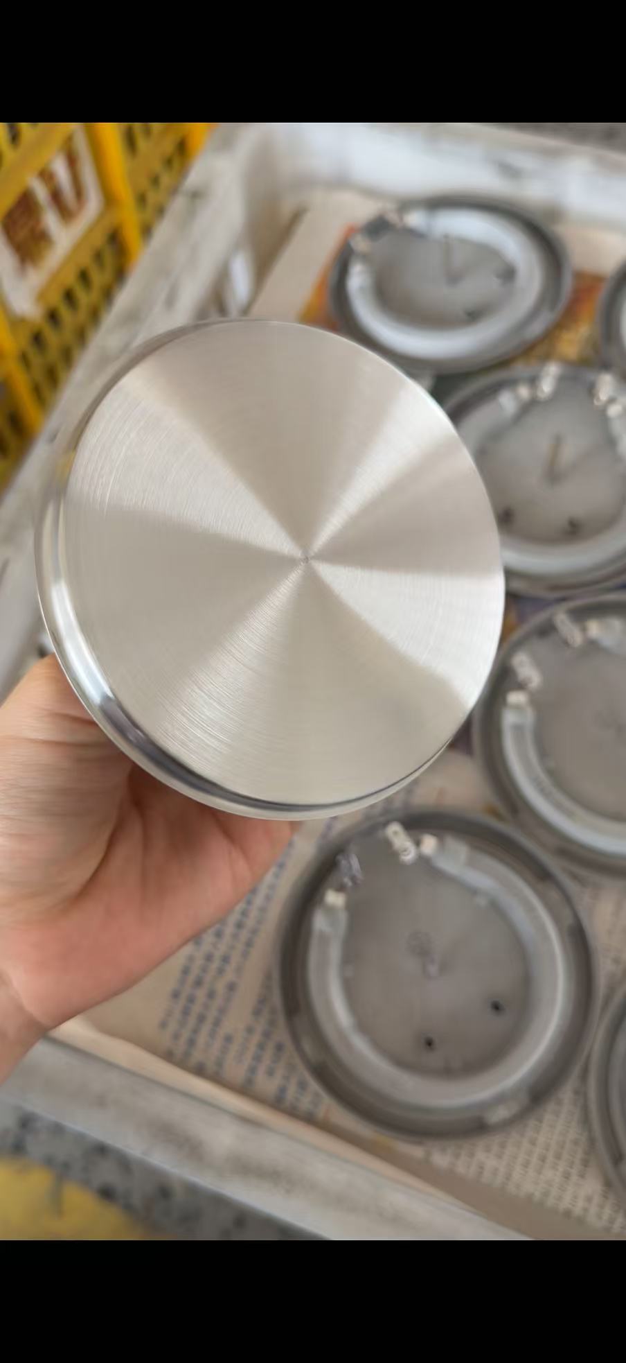 Mini Heating Plate for Slow Cookers: Stainless Steel Surface with Aluminum Core